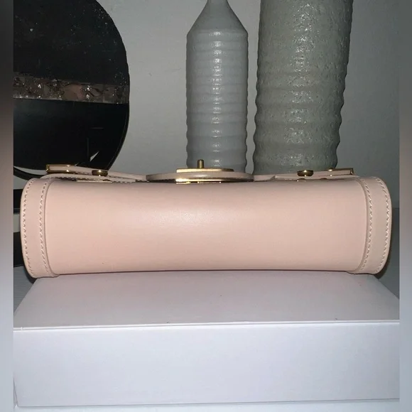 *SOLD* Balmain Envelope Bag w/ Detachable Chain - Picture 11 of 13